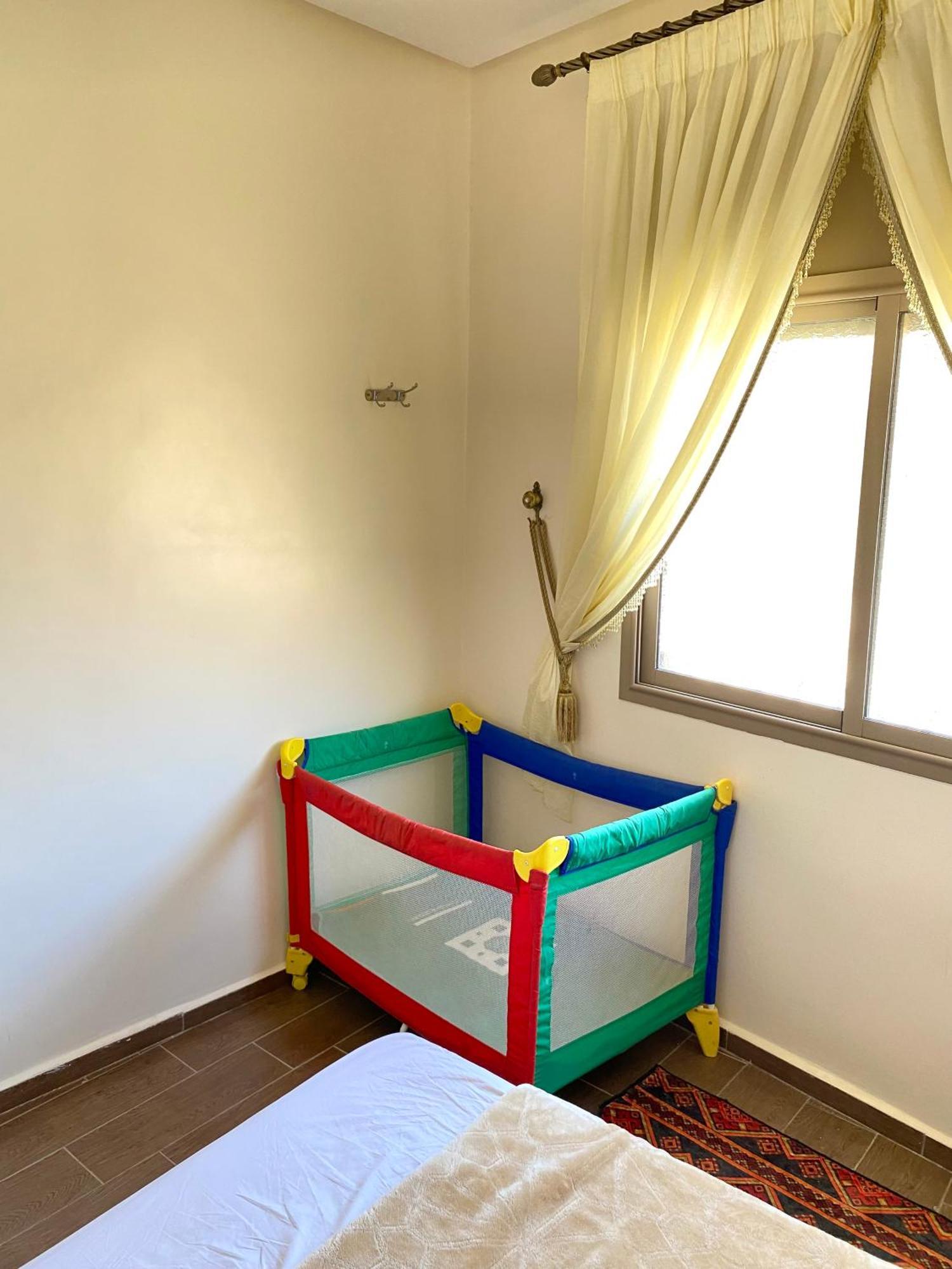 Issli Appartment Climatise Hiver Et Ete Azrou Extérieur photo